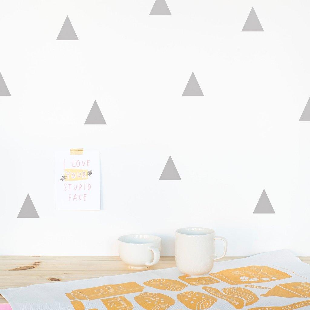 Vinilos Decorativos, Set de 18 Triángulos Gris suave